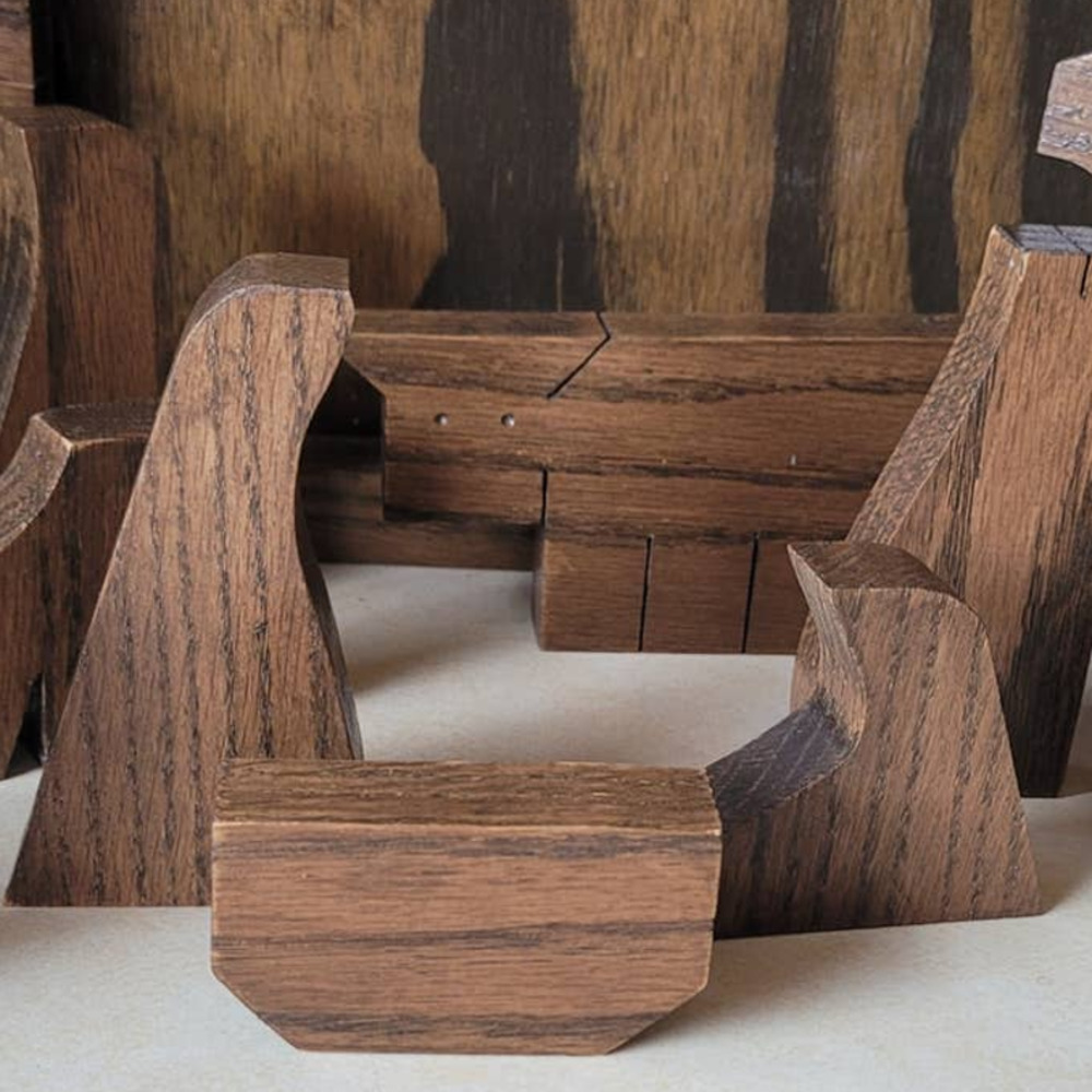 Vintage Handmade Mid Century Minimalist Oak Nativity - Picture 4 of 9